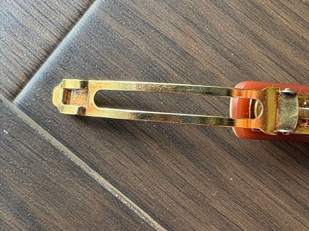 CHANEL シャネル　ロゴ入り　髪留め　バレッタ