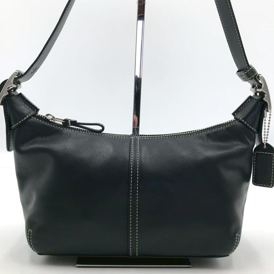 使用回数少✨コーチ ショルダーバッグ アクセサリーポーチ レザー 黒 肩がけ