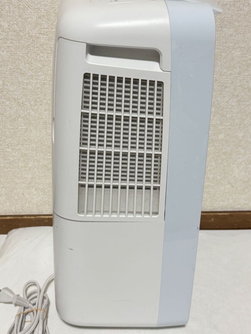 シャープ 23畳 冷風・衣類乾燥除湿機 CM-L100 2020年製