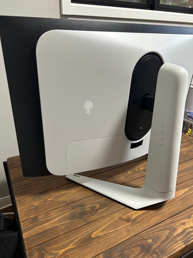 ディスプレイ・モニター本体 DELL ALIENWARE AW3225QF