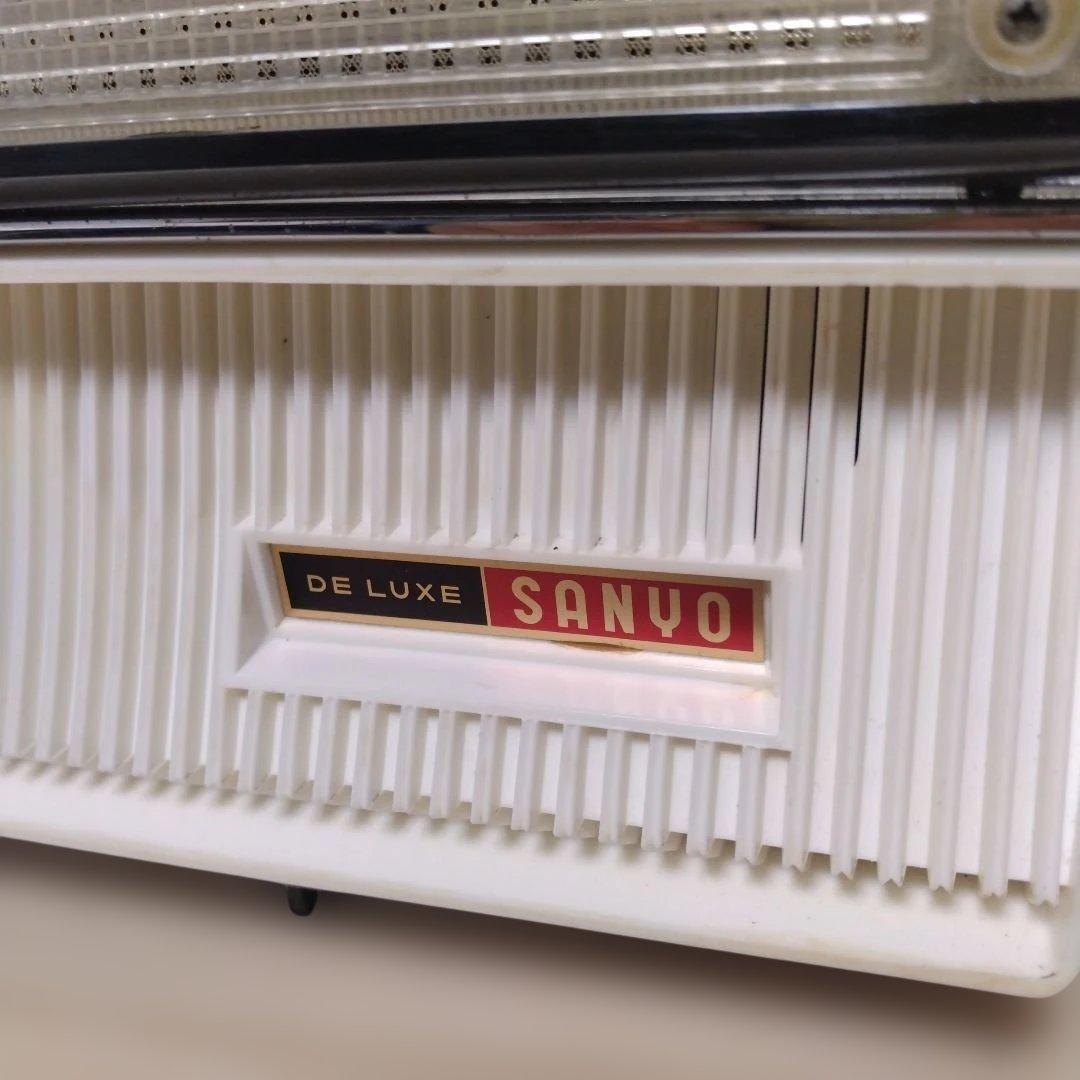 DELUXE SANYO サンヨーSF-49真空管ラジオ2スピーカー5球スーパー