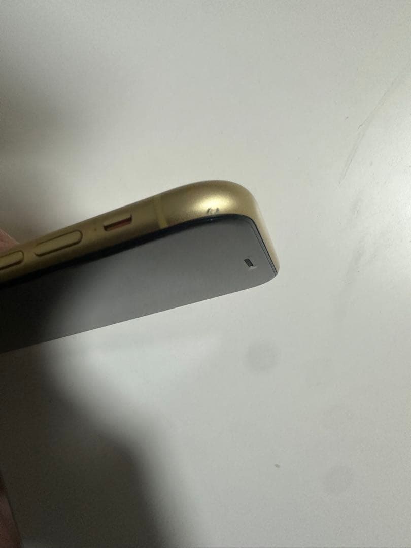 iPhone XR イエロー　本体　箱無し