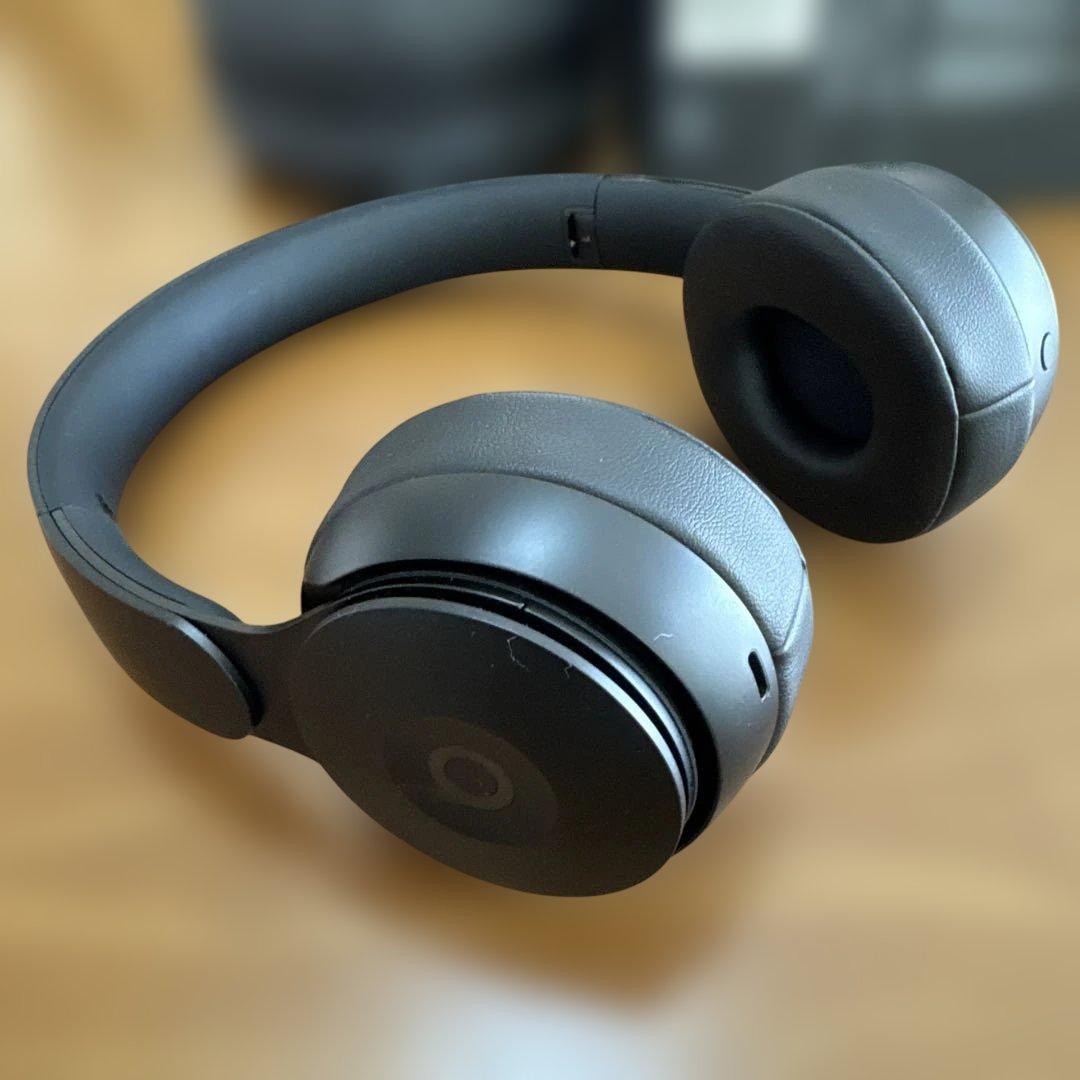 最終値下げ【美品】Beats SOLO PRO ワイヤレスヘッドホン ブラック