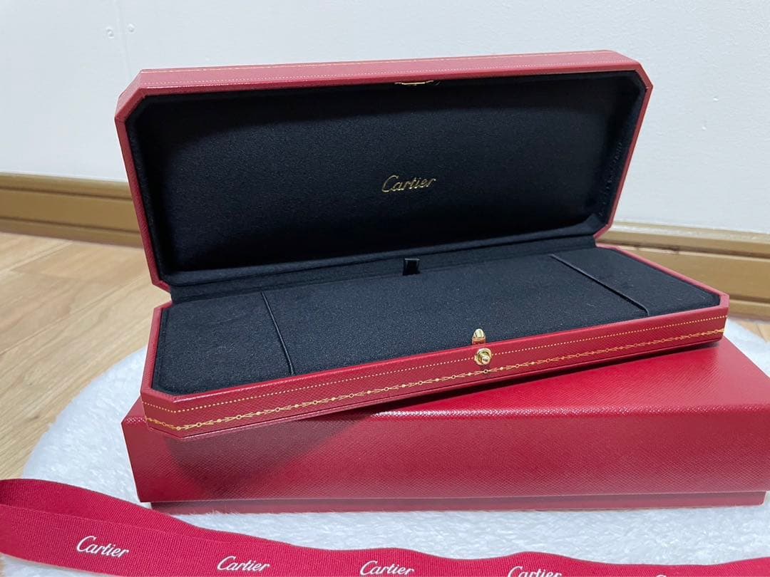 カルティエ　ブレスレット　箱