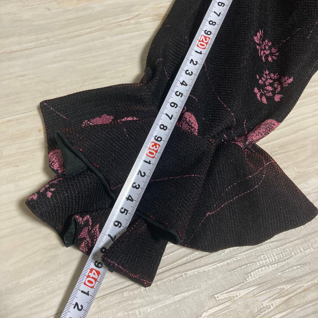 良品 フラメンコ ワンピース 伸びる生地 花柄 ピンクラメ ゴージャスフリル 黒