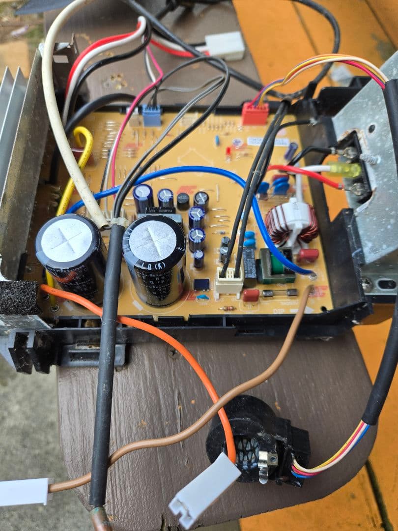 三菱エアコンエアコン 電子基板 冷却フィン付き