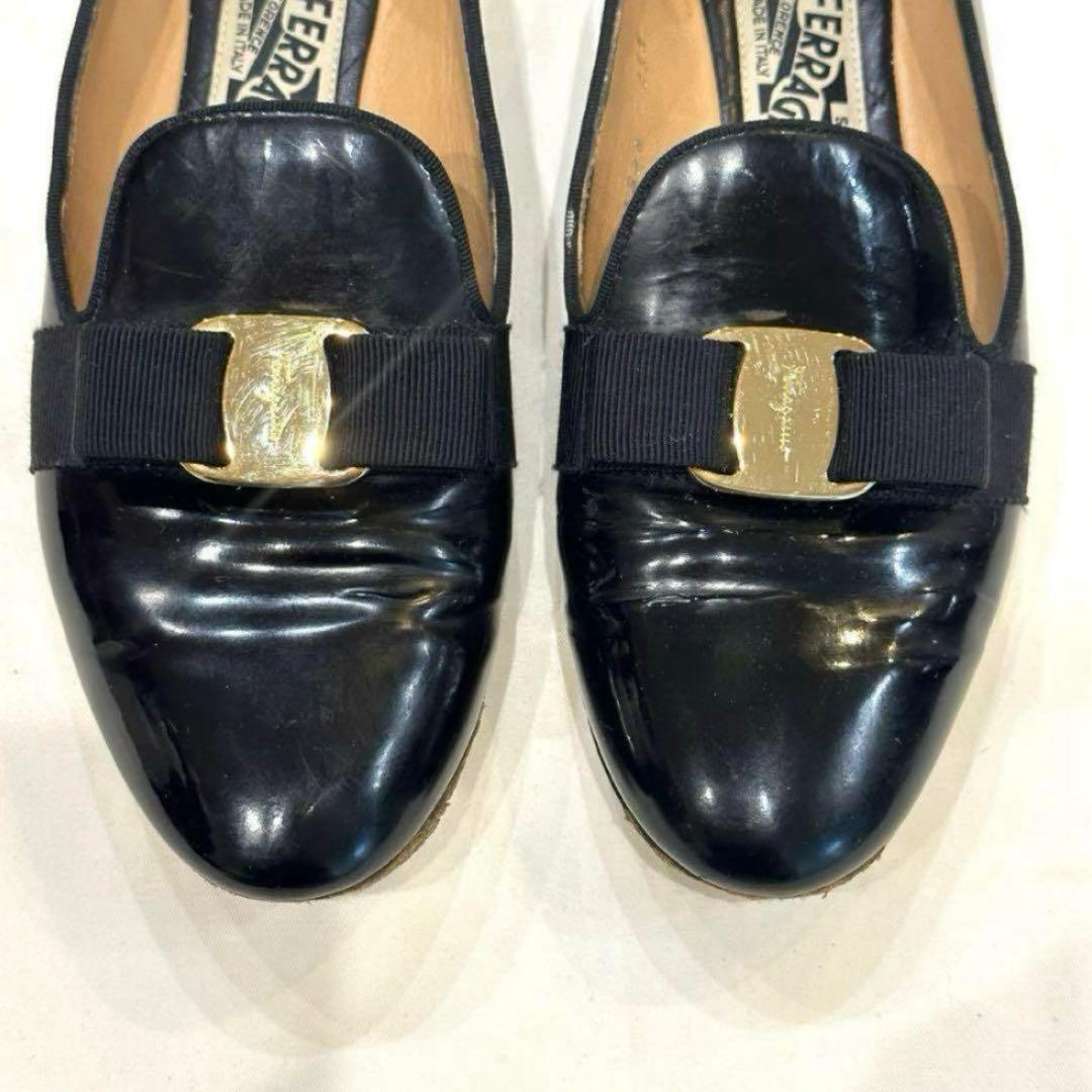 Ferragamo リボン フラットシューズ