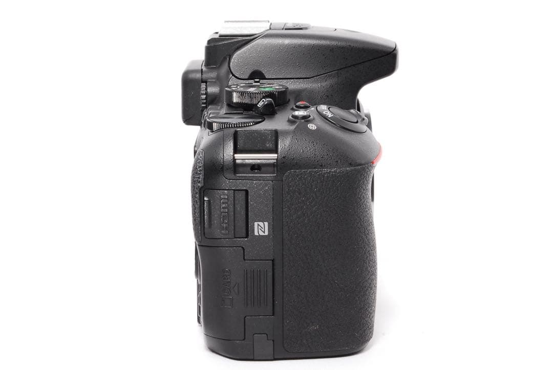 ❤️WiFi搭載❤️Nikon D5600❤️元箱付き❤️一眼レフカメラ❤️手ぶれ補正搭載