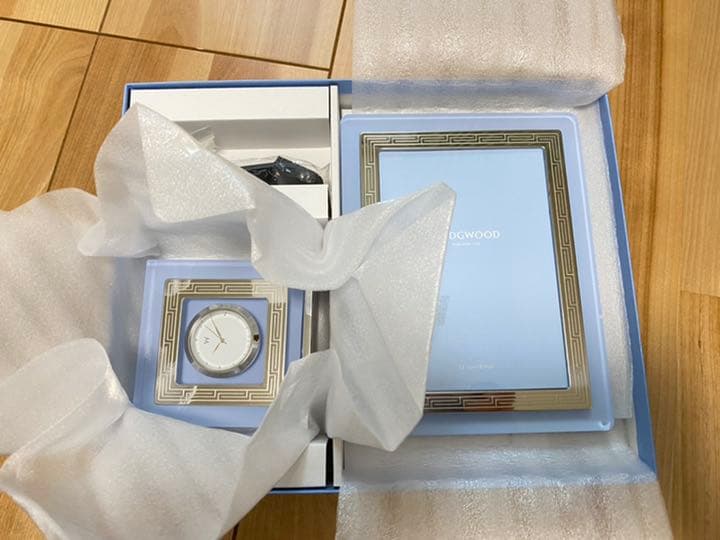  インタグリオ・ネオ　クロック＆ピクチャーフレーム