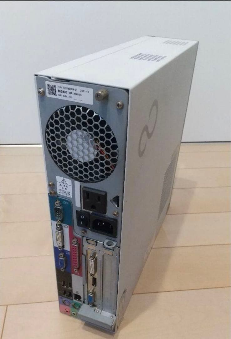 富士通 ESPRIMO D581 (i7 2600/8GB)MS office