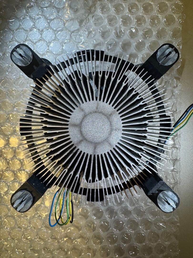 Intel Core i5-10400F CPUとクーラー