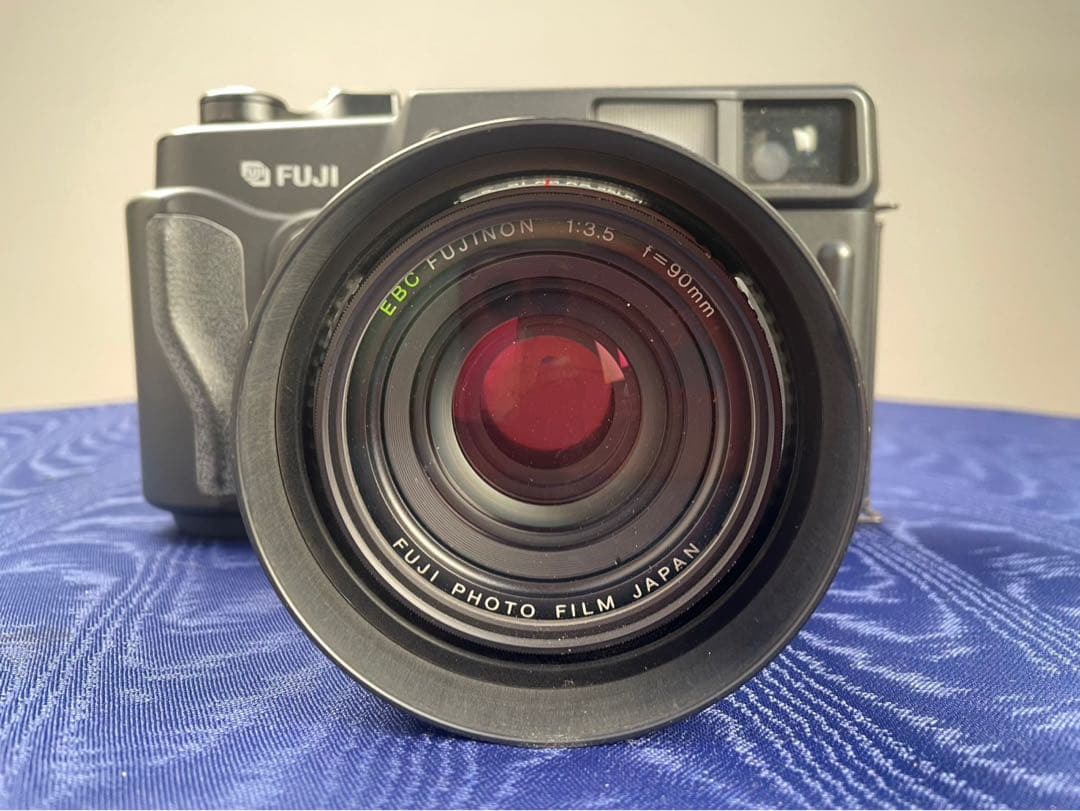 FUJIFILM フジフィルム GW 690III 中判カメラ