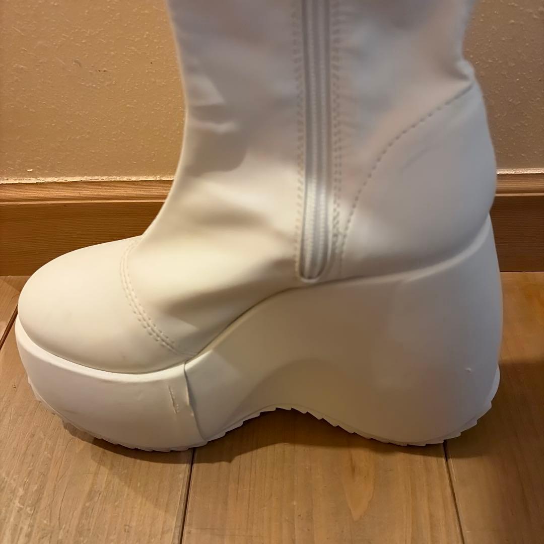 1*7様 24時間限定価格YELLOBONEPLATFORMLONGBOOTSロ