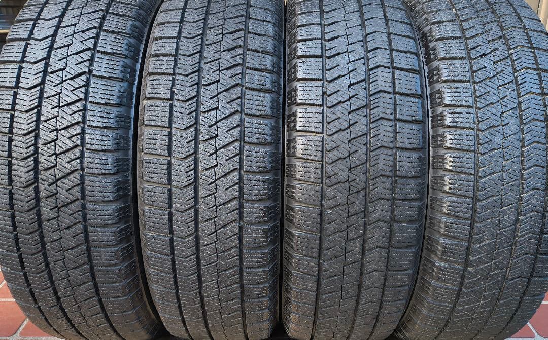 スタッドレス＆アルミホイール15インチ４本セット　送料込み