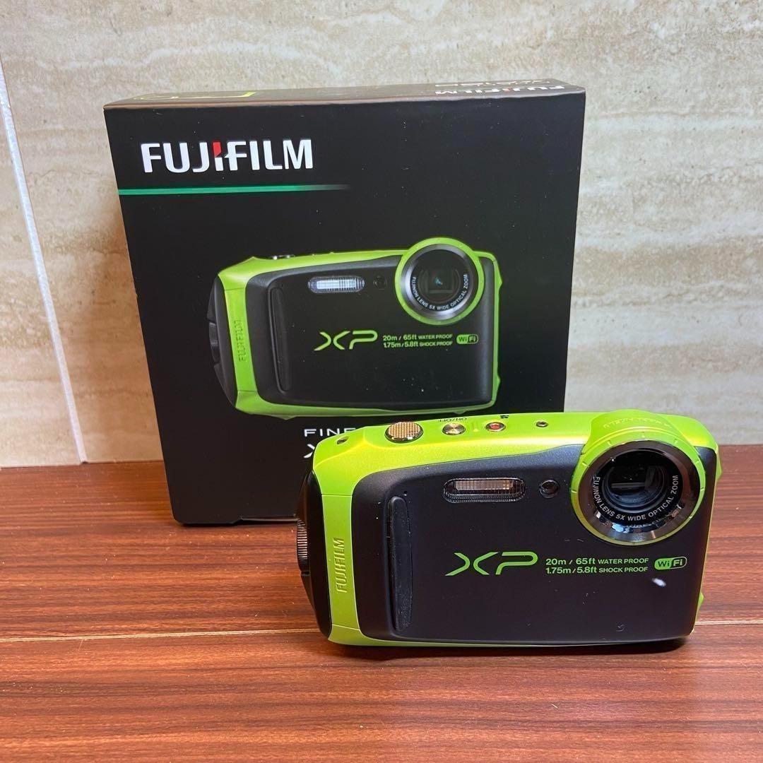 FUJI FILM FinePix XP120 デジカメ ほぼ新品 3810