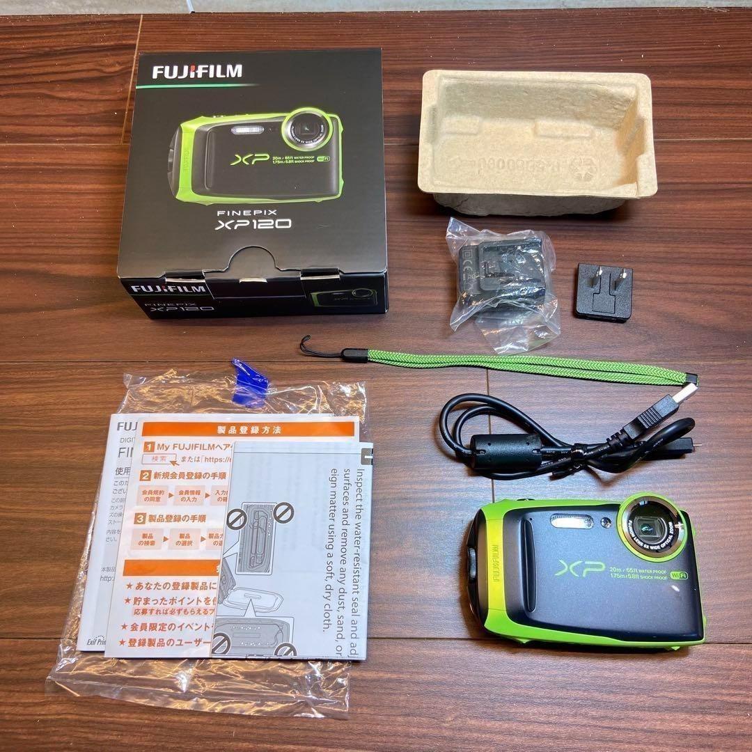 FUJI FILM FinePix XP120 デジカメ ほぼ新品 3810