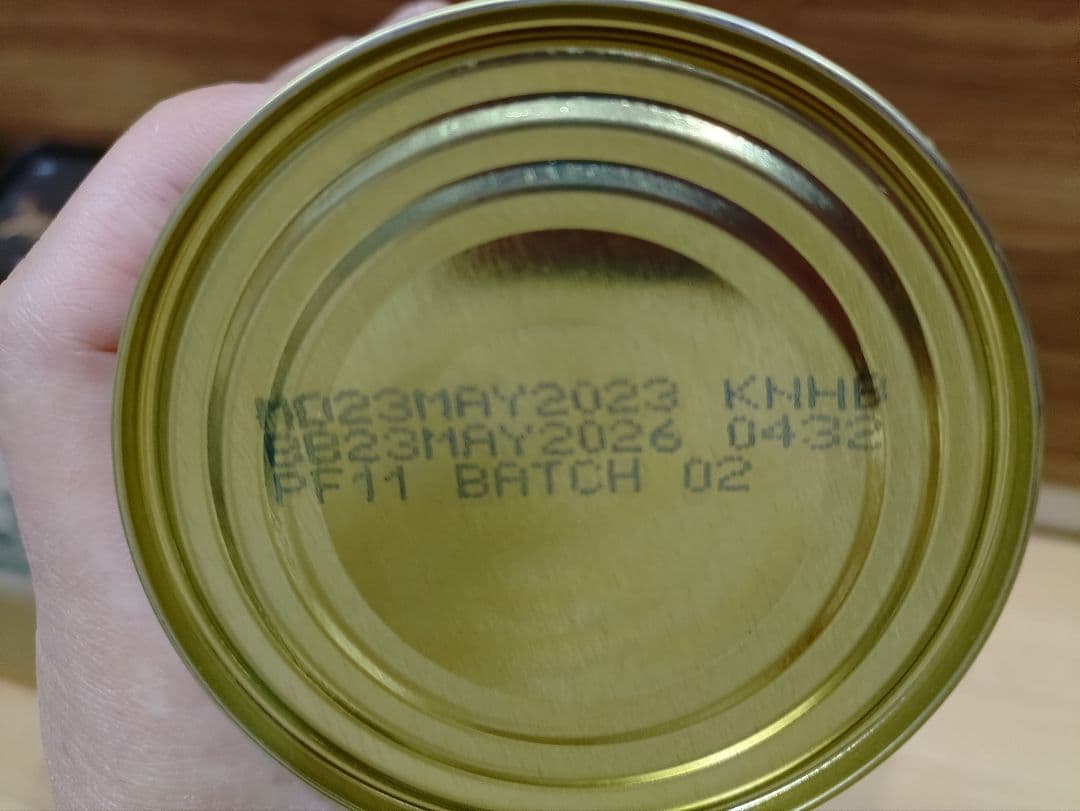 K9 Hoki & Beefドライ×2 缶×1　Lamb Feastドライ×1