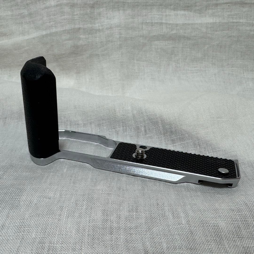 Nikon Z fc ボディ　グリップ付き