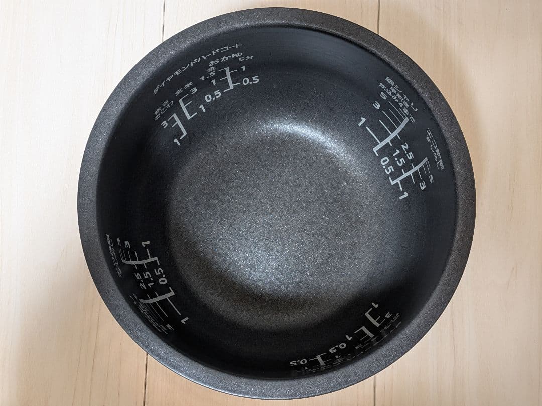 ​2020年製 パナソニック IHジャー炊飯器 5.5合 ダイヤモンド銅釜