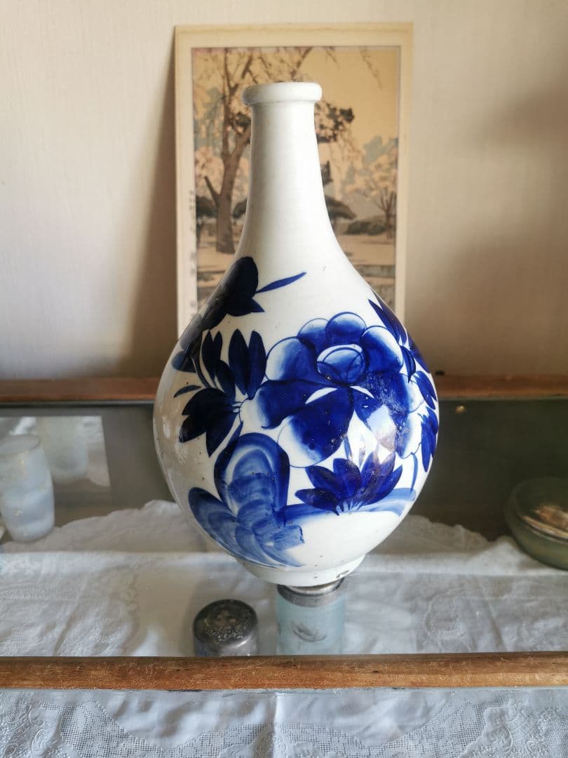 和骨董 古伊万里藍染付け 32㎝大特利 ニ升瓶 白磁 牡丹 菖蒲 蓮 蜉蝣 蟋蟀