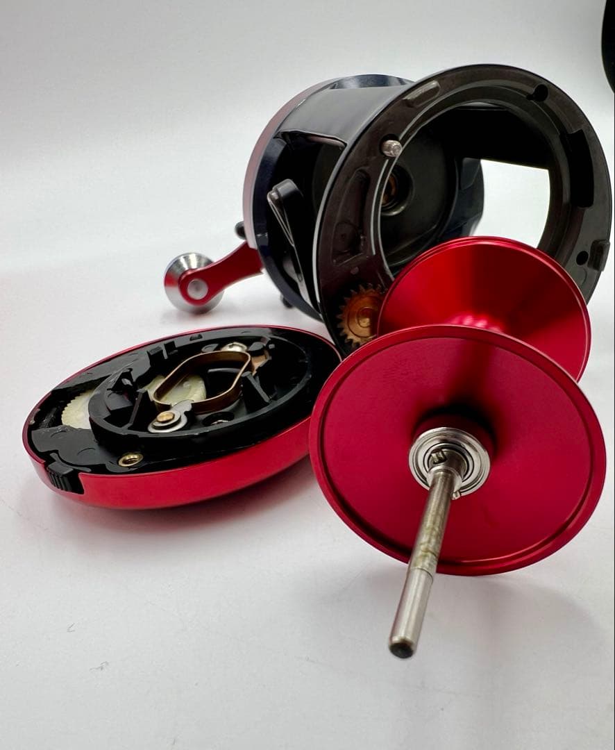 ダイワ daiwa 17ダイナスター 300 両軸リール 美品