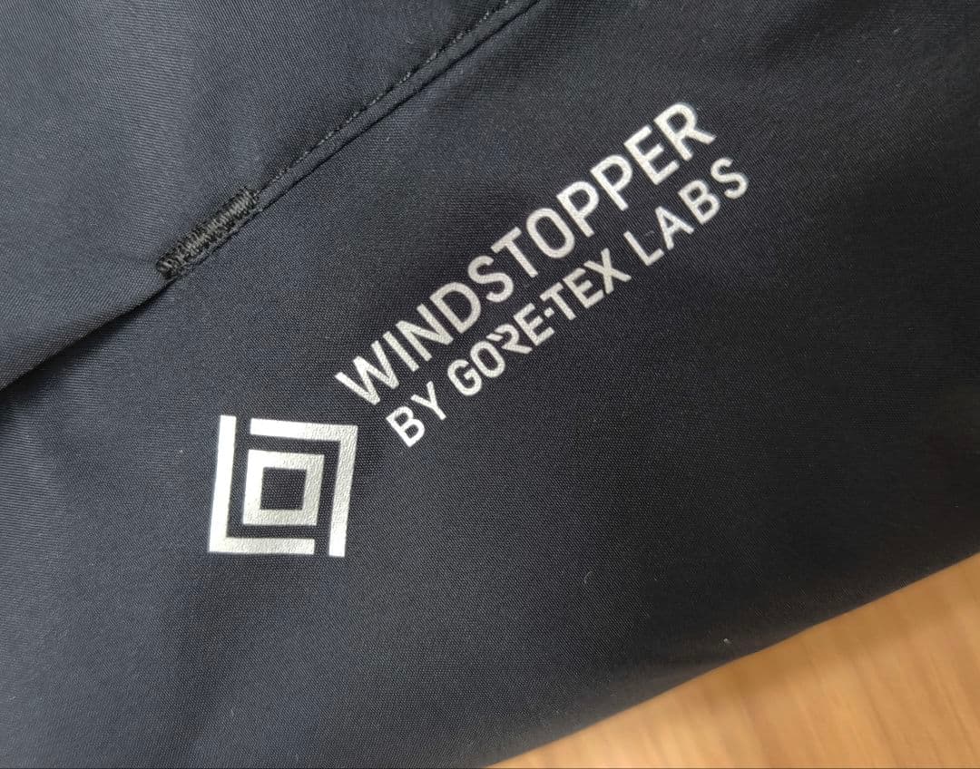 【新品タグ付き】tilak ティラック　スバルバードジャケット　最新モデル