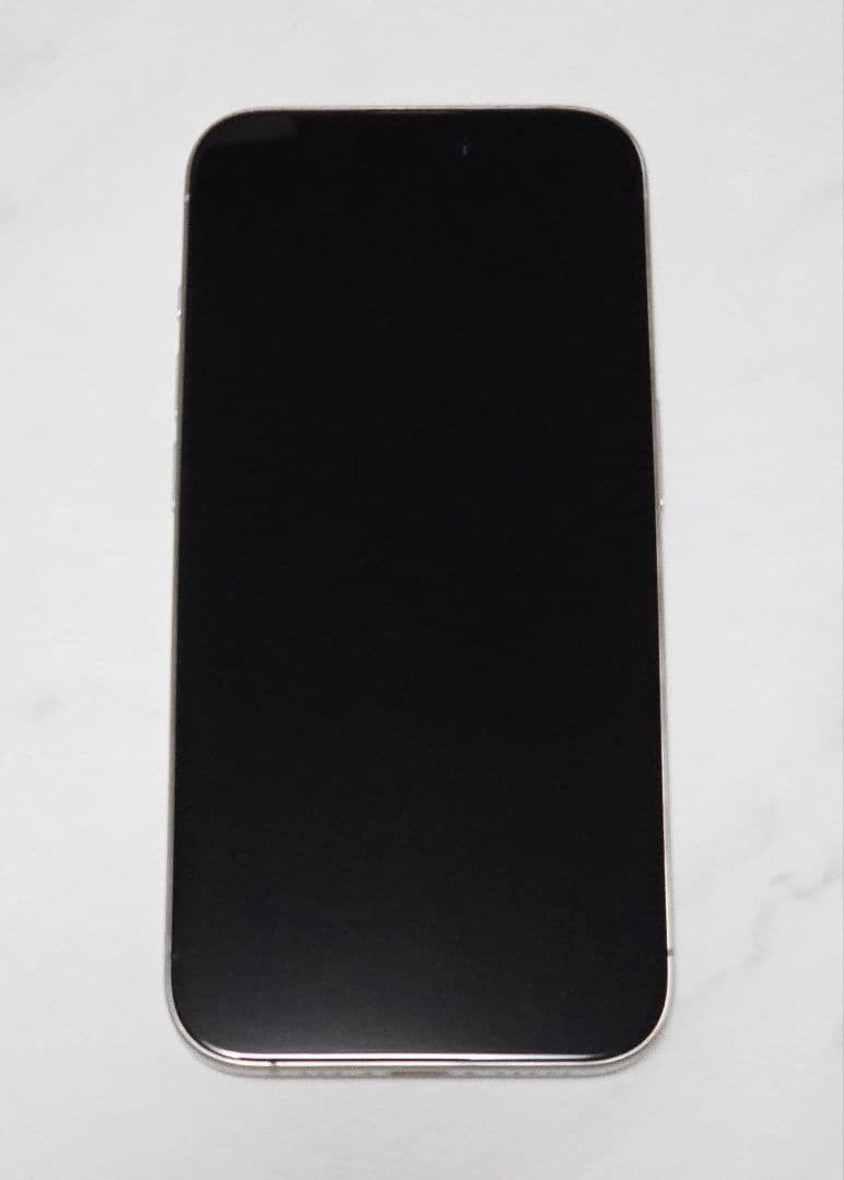 iPhone 15 Pro 128GB ホワイト SIMフリー フィルム付