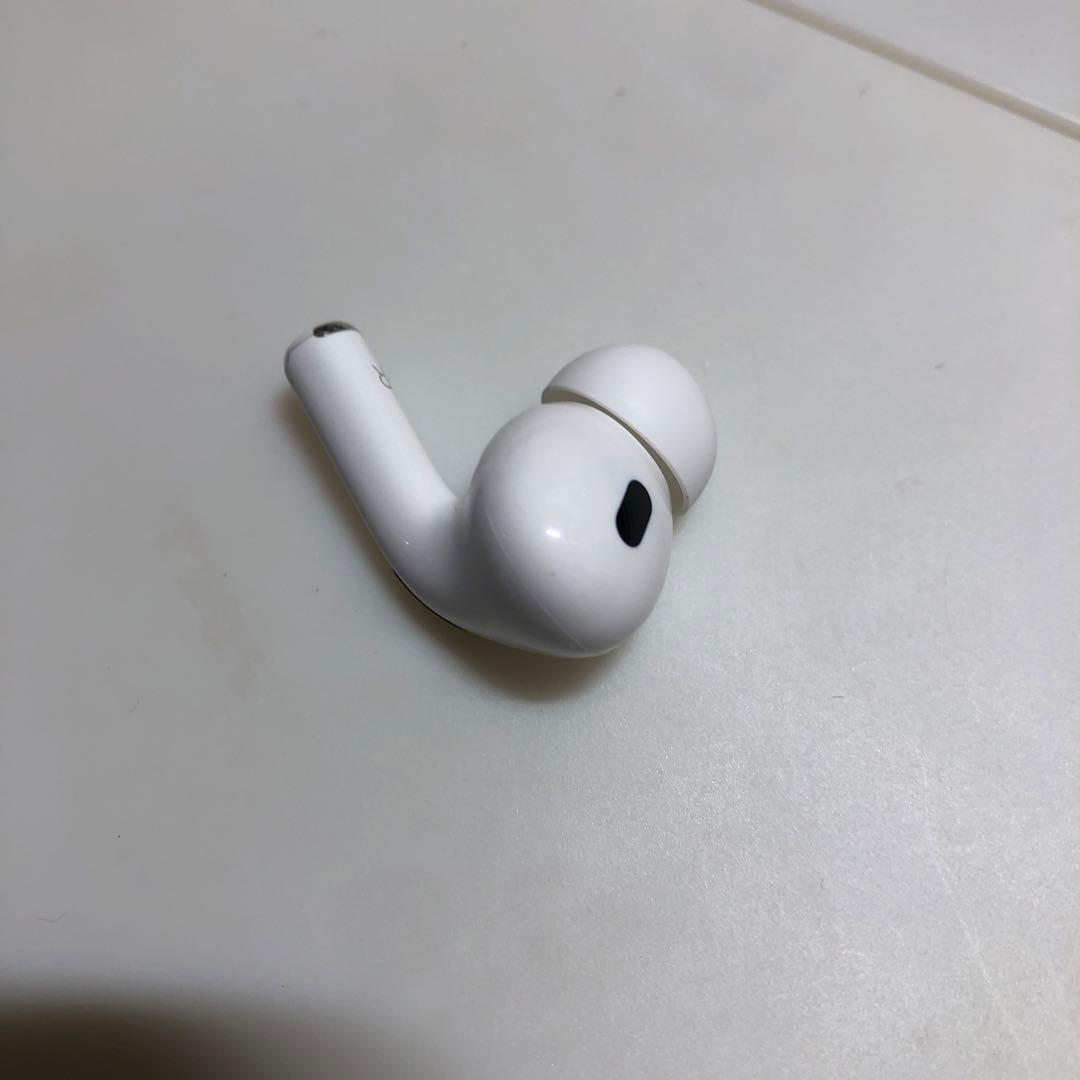 Apple AirPods Pro 第2世代　typeC 右耳　右側　右