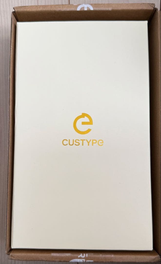 【値下げ】CUSTYPE スマホケース、スマホショルダー　iPhone16pro