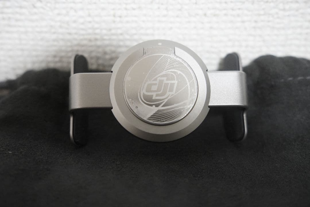 【美品】DJI OM6 ジンバル スマホ用／使用1回・動作確認済・付属品完備