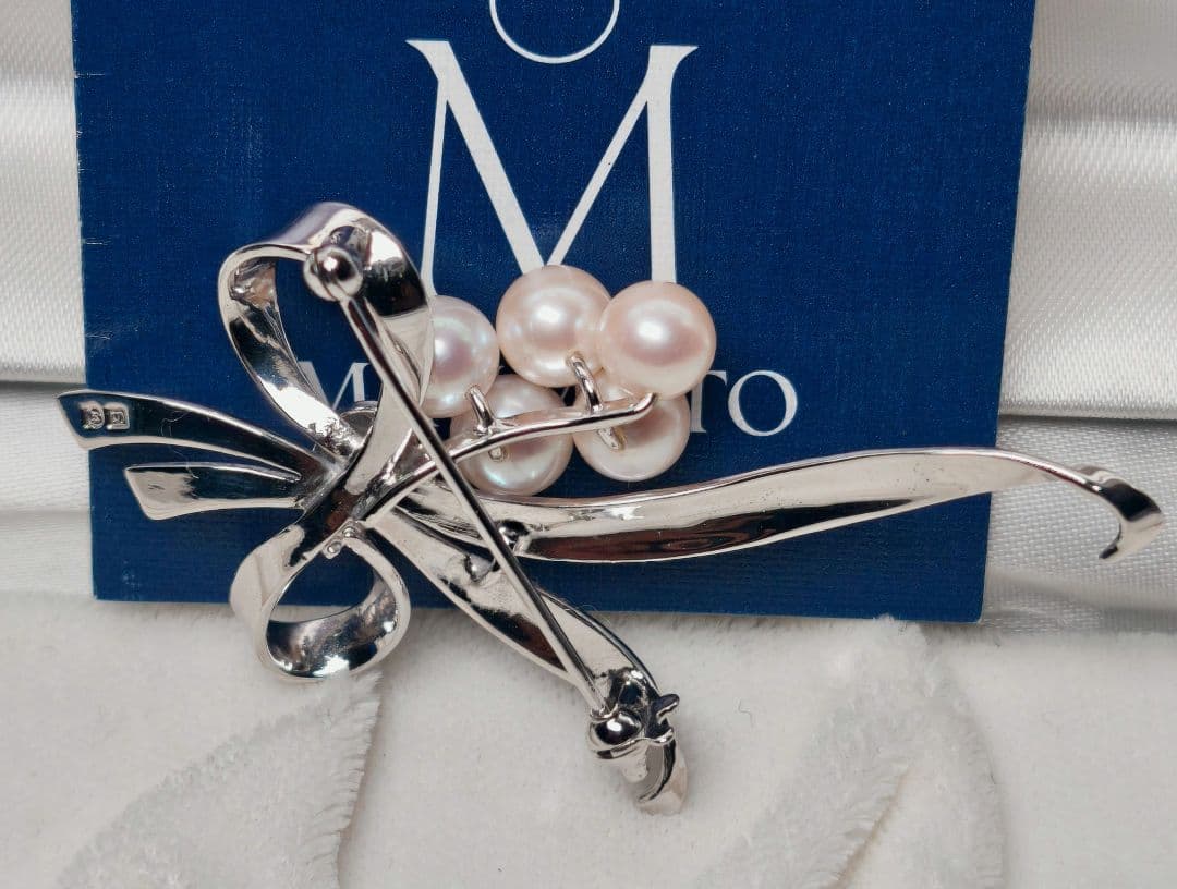 【極美品 最高級】ミキモト ブローチ パール 愛子様ご着用 5珠 ロングセラー