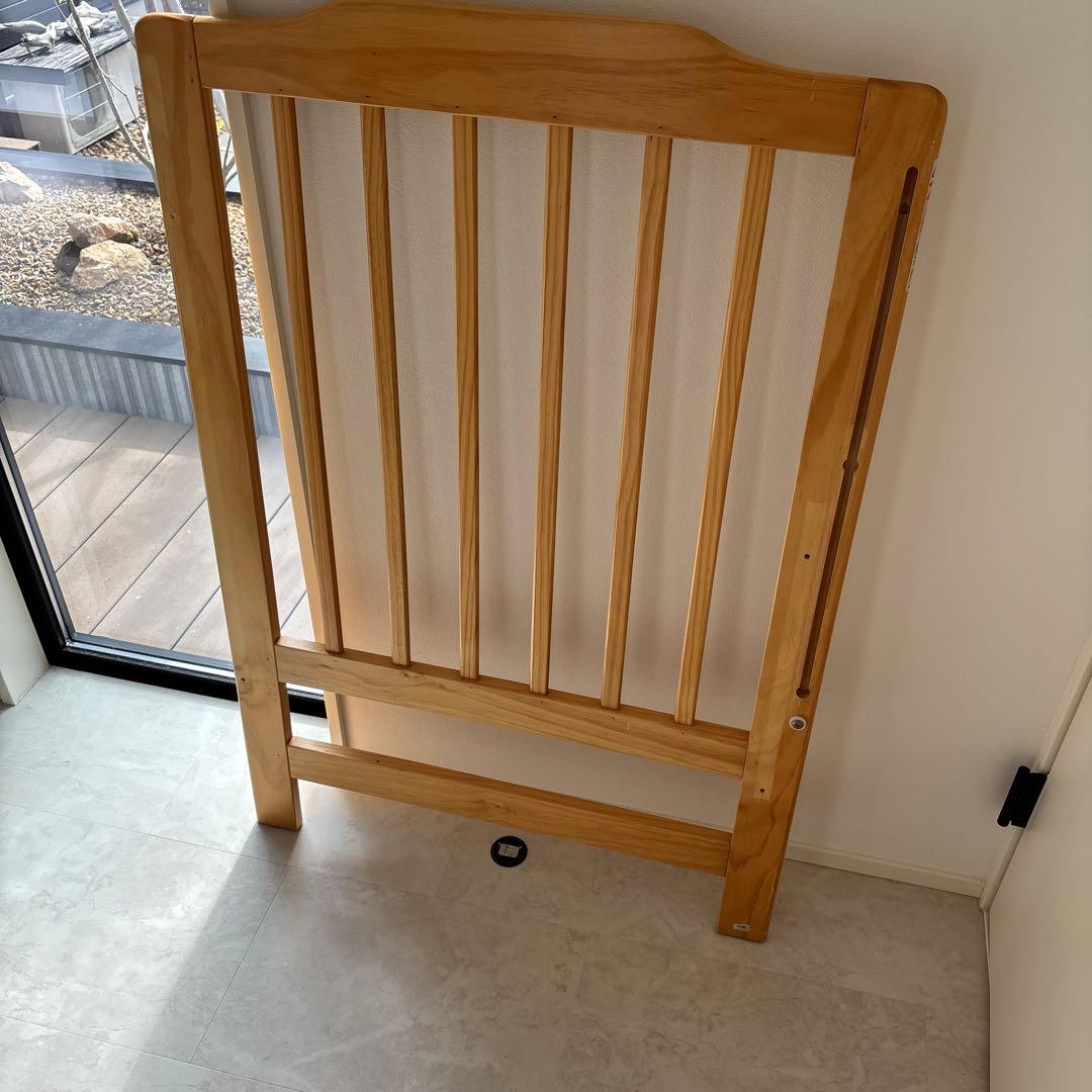 【送料無料！！！早いもの勝ち!!】カトージ ベビーベッド ハイシートベビーベッド