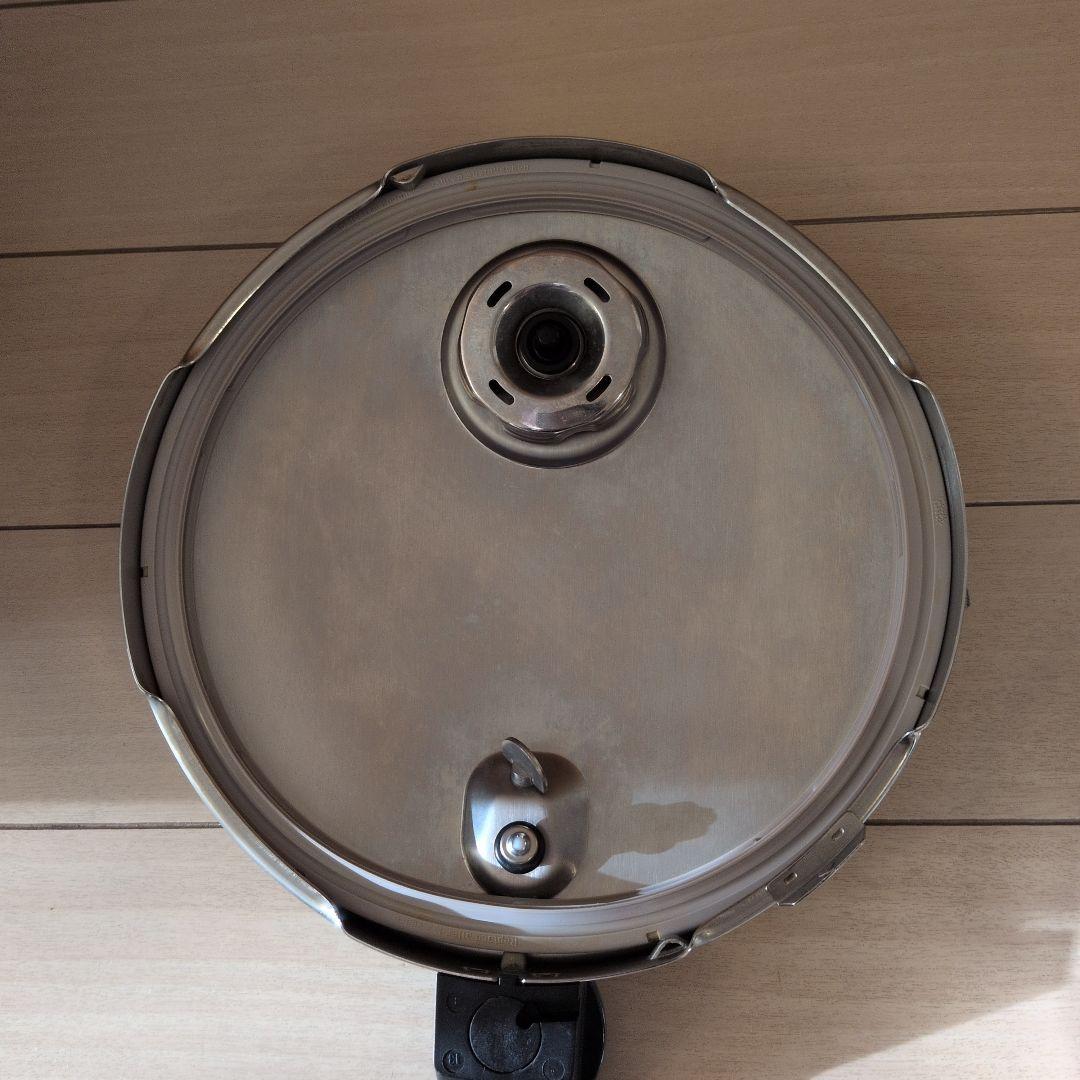 Fissler　フィスラー　ステンレス圧力鍋 蒸し器・ガラス蓋付き