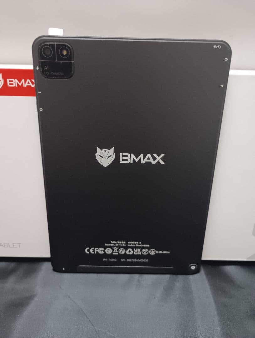 BMAX i8 8インチタブレット 本体