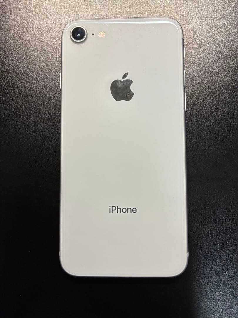 【美品】Apple iPhone 8 256GB SIMロック無し