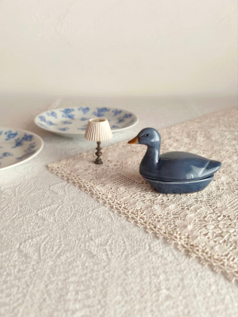 * vintage pot ୨୧ * 蒼い鳥の mini テリーヌポット