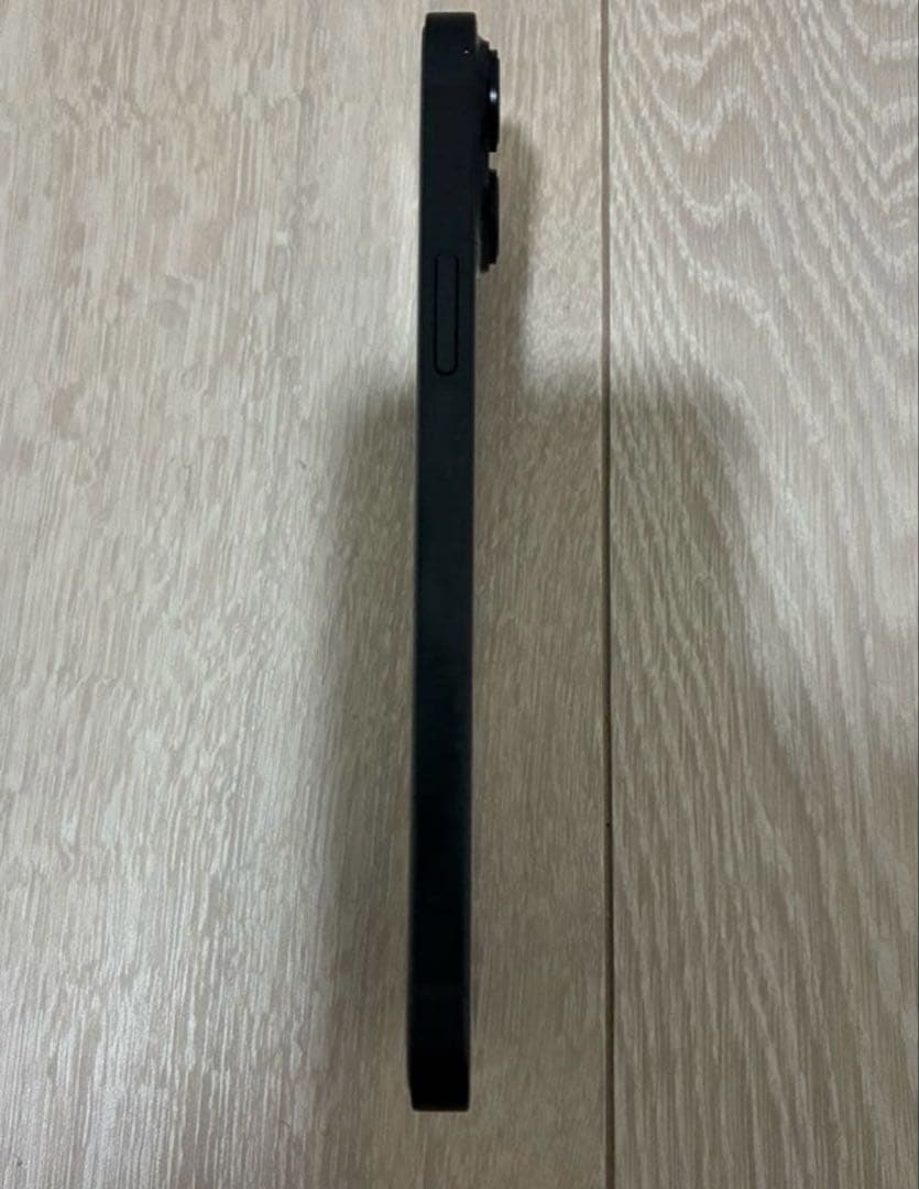 明日発送！ 美品 iPhone 14 Plus 128GB ブラック おまけ付き