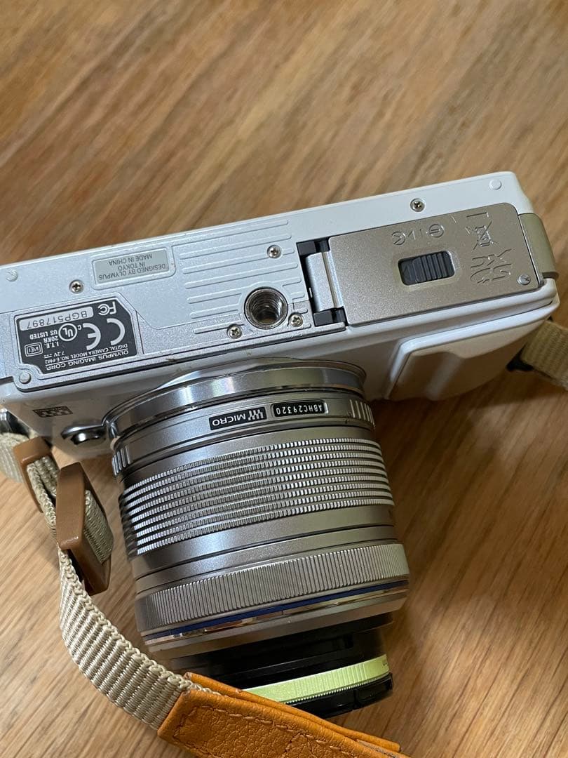 OLYMPUSオリンパス PEN mini E-PM2 ミラーレス 一眼