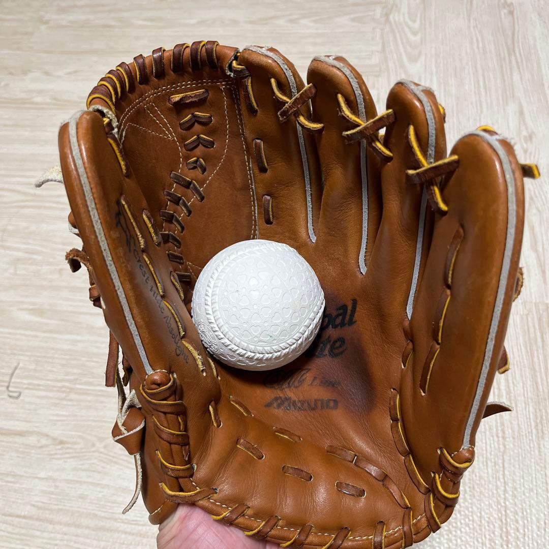 （美品）ミズノ 投手用　グラブ　GLOBAL ELITE QM LINE