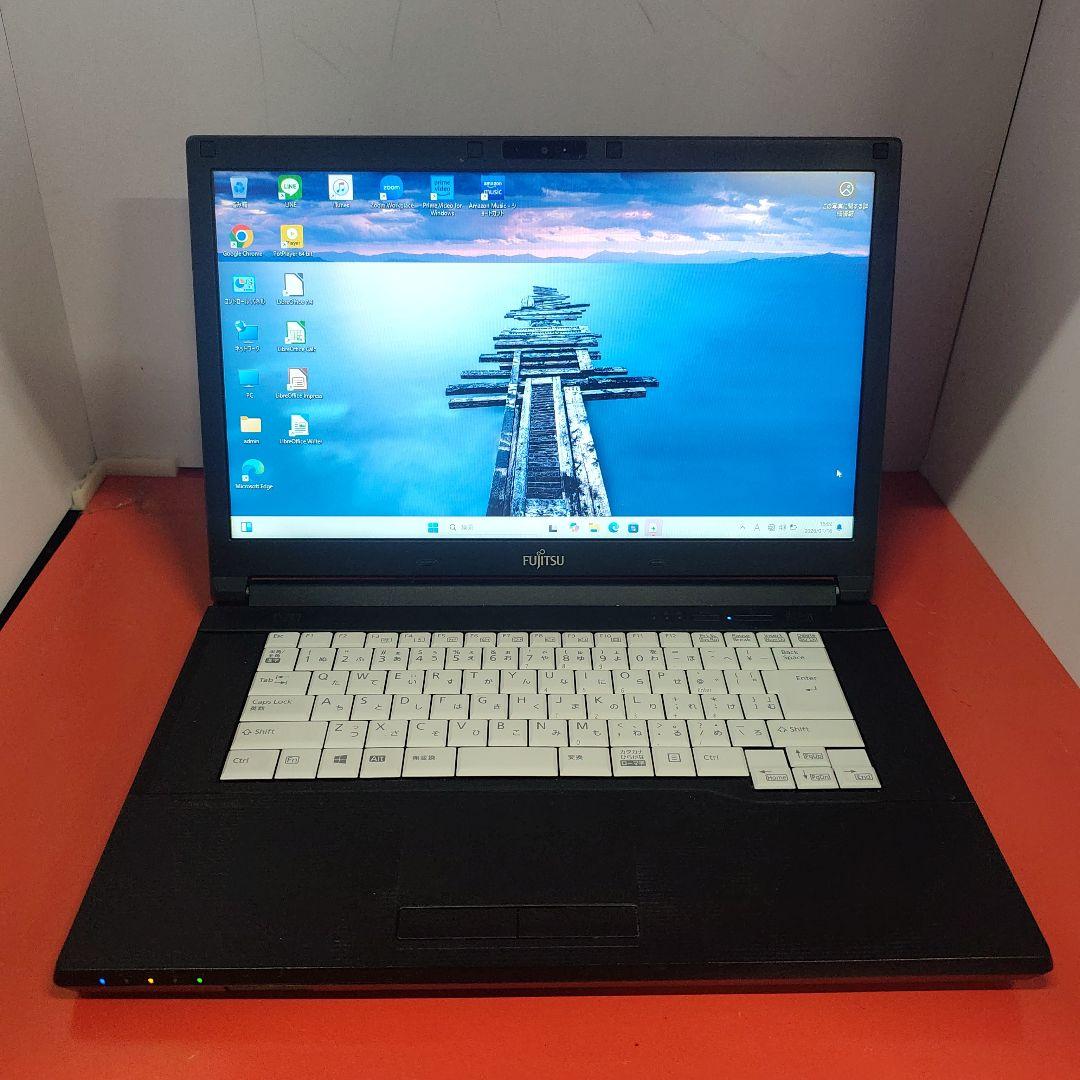 富士通 ノートパソコン Windows11オフィス付き　爆速SSD i3 7世代
