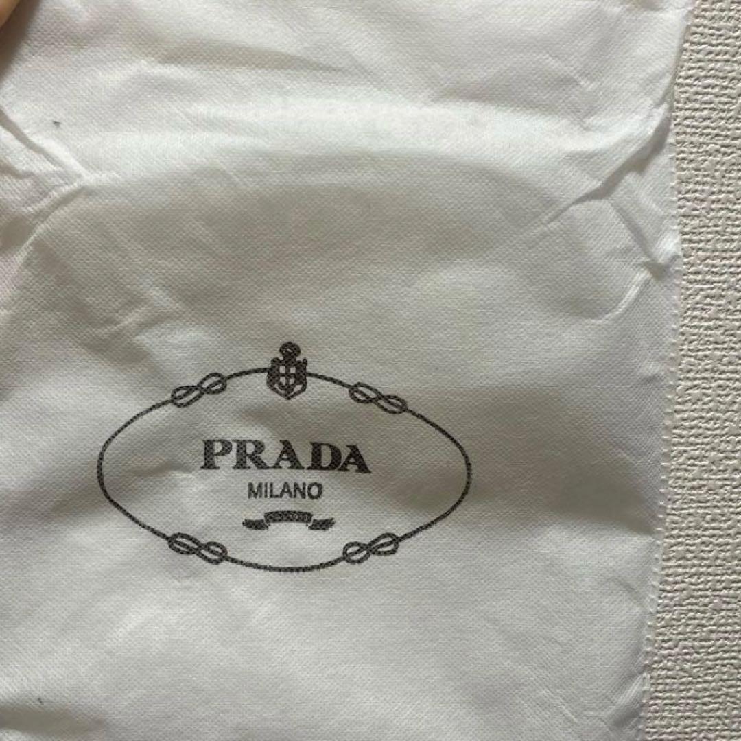 PRADA ノベルティ　ショルダーバック
