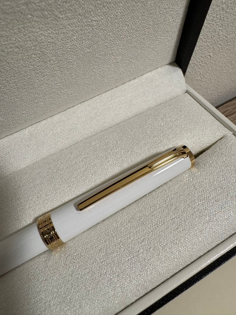 MONTBLANC ボールペン PIX レジン GP 117659 ホワイト