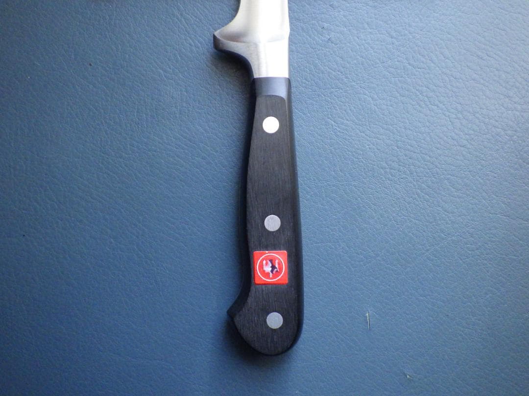 ヴォストフ・クラシック 4602/14cm骨スキナイフ包丁ゾーリンゲン鋼