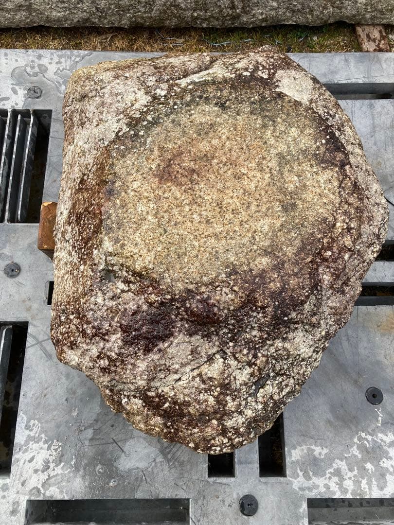 白川太閤石製庭伽藍　小振り