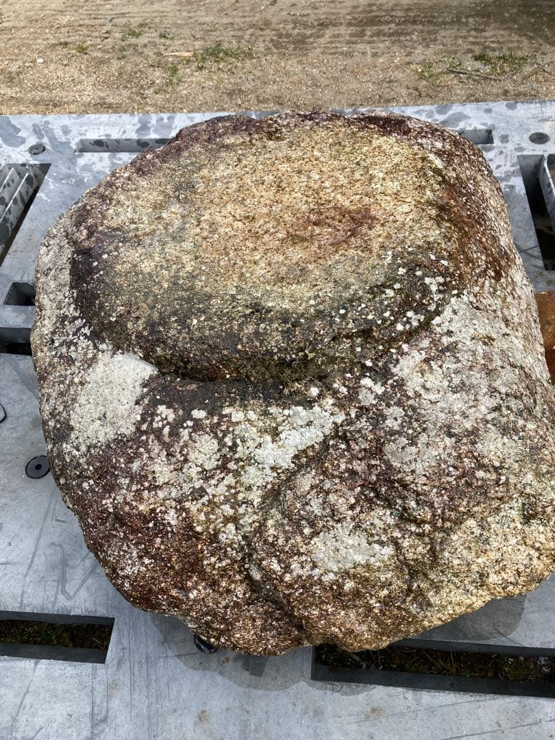 白川太閤石製庭伽藍　小振り