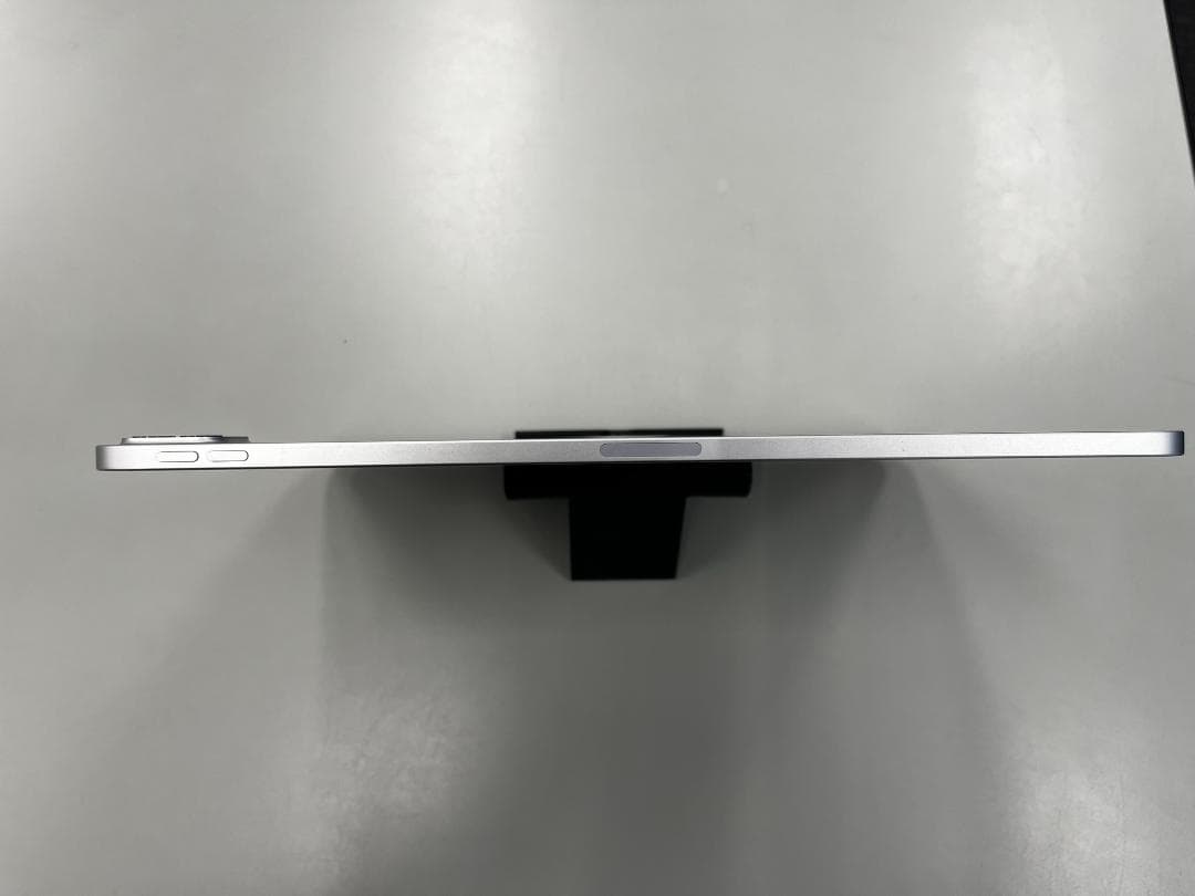 超美品 iPad Pro 12.9インチ 第5世代 128GB シルバー