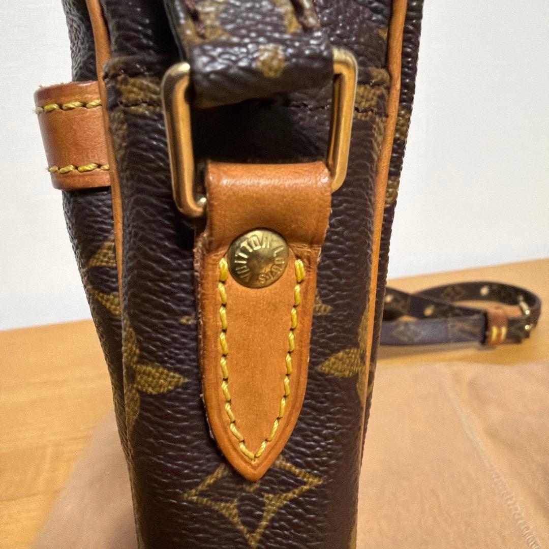 LOUIS VUITTON ダヌーブ