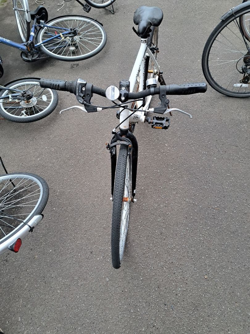 GRAPHIS GR-001 自転車 クロスバイク26インチ 6段変則