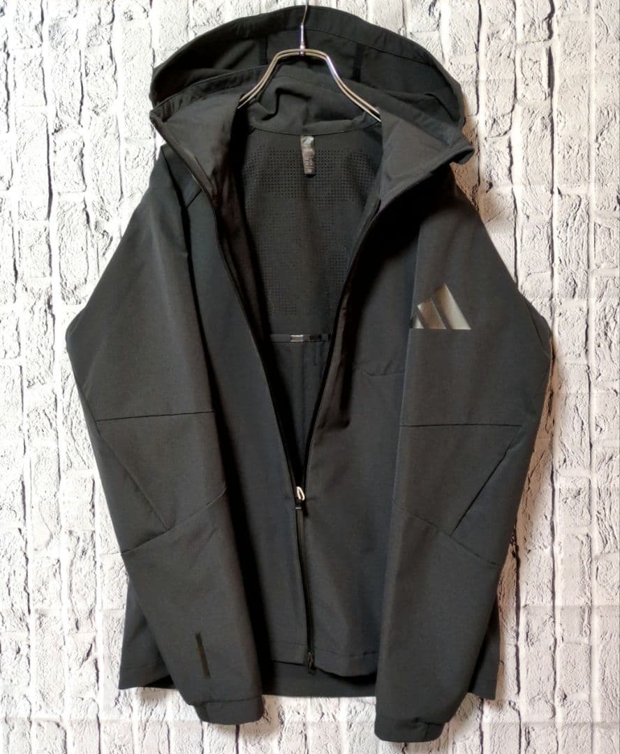 adidas プレミアム アクティブ レギュラーフィット ストレッチ ウーブン