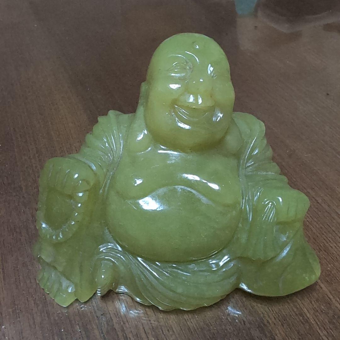 布袋様置物　翡翠　縁起物　七福神　台座付き